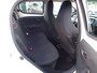 Citroën C1 1.0 VTi Shine Airco, navigatie, apple carplay, achteruitrijcamera, licht metalen velgen, enz.
