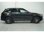 Mercedes-Benz GLC 300e 4MATIC Business Solution AMG pano-dak led-verlichting 20"-inch lmv lederen bekleding trekhaak-wegklapbaar stoelen en stuur electrisch verstelbaar met memory PDC v+a 360-camera private glas