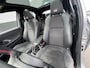 Toyota Yaris 1.5 Hybrid GR Sport Panoramadak, dodehoekdetectie, Stoel- & Stuurwiel verwarmd, LMV, JBL, HUD, 1e eign. Nieuw geleverd en dealeronderhouden