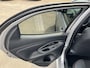 Toyota Yaris 1.5 Hybrid GR Sport Panoramadak, dodehoekdetectie, Stoel- & Stuurwiel verwarmd, LMV, JBL, HUD, 1e eign. Nieuw geleverd en dealeronderhouden