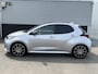 Toyota Yaris 1.5 Hybrid GR Sport Panoramadak, dodehoekdetectie, Stoel- & Stuurwiel verwarmd, LMV, JBL, HUD, 1e eign. Nieuw geleverd en dealeronderhouden