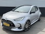 Toyota Yaris 1.5 Hybrid GR Sport Panoramadak, dodehoekdetectie, Stoel- & Stuurwiel verwarmd, LMV, JBL, HUD, 1e eign. Nieuw geleverd en dealeronderhouden