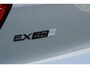 Volvo EX40 Single Motor Extended Range Ultra Black Ed. 82 kWh | Panoramisch Schuif-/Kanteldak | Elektrisch Verstelbare Voorstoelen | 360 Graden Camera | Parkeersensoren Rondom | Achterbank Verwarming | Stuurverwarming | Stoelverwarming | Adaptieve Cruise Control | Lane Assist | Pilot Assist | Driver Understanding | Harman/Kardon | | Dak In Contrastkleur Zwart | 20-Inch Lichtmetalen Velgen