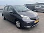 Toyota Yaris 1.0 VVT-i Now Airco, 5-deurs, 1e eign. NL-auto, metallic lak, Centrale deurvergrendeling