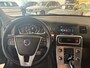 Volvo V60 Cross Country 2.0 T5 Nordic+ | UNIEKE AUTO | Parkeerverwarming