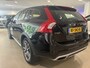 Volvo V60 Cross Country 2.0 T5 Nordic+ | UNIEKE AUTO | Parkeerverwarming