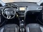 Peugeot 2008 1.2 PureTech Allure | Automaat | Trekhaak | Riem vervangen | Navigatie | Panoramadak | Climate control |
