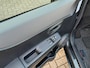Toyota Yaris 1.3 VVT-i Now In Nederland nieuw geleverde goed onderhouden auto op All-seasons banden!