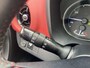 Toyota Yaris 1.5 Hybrid Bi-Tone Navigatie, Achteruitrijcamera, Privacy glass, LMV, Climate control, Onderhoudshistorie compleet