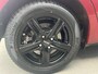 Toyota Yaris 1.5 Hybrid Bi-Tone Navigatie, Achteruitrijcamera, Privacy glass, LMV, Climate control, Onderhoudshistorie compleet