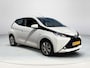 Toyota Aygo 1.0 VVT-i x-play | Achteruitrijcamera | Airco | Rijklaarprijs!