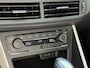 Volkswagen Polo 1.0 TSI R-Line Edition | Navigatie | Climate Control | Stoelverwarming | Cruise Control | Parkeersensoren | Lichtmetaal | LED | Apple Carplay & Android Auto |