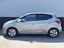 Kia Venga 1.4 CVVT First Edition Trekhaak, Navigatie, Nieuw geleverd & Dealeronderhouden, Achteruitrijcamera, Privacy glass, Cruise control