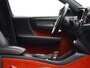 Volvo XC40 2.0 T5 AWD R-Design Intro Edition / Trekhaak / Stoel- + stuurwielverwarming / Pilot Assist / Achteruitrijcamera / Harman Kardon Audio / 20"