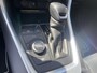 Toyota RAV4 2.5 Hybrid AWD Bi-Tone Navigatie, Apple CarPlay/Android Auto, PDC v&a, keyless, JBL audio, elektr. achterklep