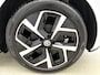 Volkswagen ID.3 Neo Life 50 kWh 170 PK | Steunhaak | Navigatie | Apple Carplay draadloos | Stoelverwarming | Ruiten getint | 19" Lichtmetalen velgen | Android Auto draadloss | LED verlichting | Camera | Climate control | Dodehoek sensoren |