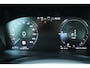 Volvo V60 2.0 T8 Recharge AWD R-Design | Incl. 12 maanden garantie | Pilot assist | Harman/Kardon audio | Memory seats | Stoel/stuurverwarming | Uitklapbare trekhaak | Schuif/kantel dak | Apple carplay/Android auto |