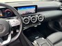 Mercedes-Benz A-klasse 200 (163pk) Premium Plus aut. AMG Line - panoramadak - Burmester