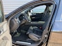 Volvo XC60 2.0 T6 Plug-in hybrid AWD Ultra Black Edition / Luchtvering / B&W Audio / Rondomzicht camera / cruise control adaptief /