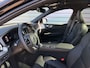 Volvo XC60 2.0 T6 Plug-in hybrid AWD Ultra Black Edition / Luchtvering / B&W Audio / Rondomzicht camera / cruise control adaptief /