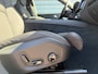Volvo XC60 2.0 T6 Plug-in hybrid AWD Ultra Black Edition / Luchtvering / B&W Audio / Rondomzicht camera / cruise control adaptief /