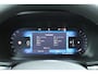 Volvo V60 B4 Automaat Mild Hybrid Essential Edition | Lederen Bekleding Charcoal | Adaptieve Cruise Control | Pilot Assist | 19-Inch Lichtmetalen Velgen | Getint Glas | Donkere Hemelbekleding | Parkeersensoren Voor & Achter | Achteruitrijcamera | Stoelverwarming Voor- en Achter | Stuurverwarming | Google | High Performance Audio | Lendensteun | BLIS |