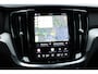 Volvo V60 B4 Automaat Mild Hybrid Essential Edition | Lederen Bekleding Charcoal | Adaptieve Cruise Control | Pilot Assist | 19-Inch Lichtmetalen Velgen | Getint Glas | Donkere Hemelbekleding | Parkeersensoren Voor & Achter | Achteruitrijcamera | Stoelverwarming Voor- en Achter | Stuurverwarming | Google | High Performance Audio | Lendensteun | BLIS |