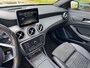 Mercedes-Benz GLA 180 Ambition AMG night-pakket automaat , Panoramaschuifdak , achteruitrijcamera