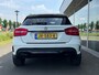 Mercedes-Benz GLA 180 Ambition AMG night-pakket automaat , Panoramaschuifdak , achteruitrijcamera