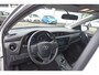 Toyota Auris 1.8 Hybrid Trend Automaat 100pk | Dealer onderhouden | Panoramadak | Achteruitrijcamera | Cruise control |