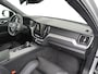 Volvo XC60 2.0 T6 Plug-in hybrid AWD R-Design Trekhaak/Panodak/Stoelventilatie etc.