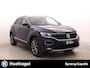 Volkswagen T-Roc 1.5 TSI Sport | Trekhaak | Adaptive Cruise | Camera | Stoelverwarming | CarPlay |