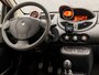 Renault Twingo 1.2-16V Sport (TOERENTELLER, AIRCO, GETINT GLAS, SPORTSTOELEN, SPOILER, NIEUWE APK, NIEUWSTAAT)