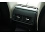 Land Rover Range Rover Velar 300D 3.0 V6 D300 R-Dynamic R-Dynamic Luchtvering stoelen electrisch bedienbaar L-memory private-glas HUD electrische achterklep zwarte-dakhemel PDC v+a Matrix-verlichting ACC 20"-lmv keyless acces/start Pano-dak 360-camera Digi-cockpit stoel/stuurverwarming Meridian-soundsystem