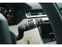 Land Rover Range Rover Velar 300D 3.0 V6 D300 R-Dynamic R-Dynamic Luchtvering stoelen electrisch bedienbaar L-memory private-glas HUD electrische achterklep zwarte-dakhemel PDC v+a Matrix-verlichting ACC 20"-lmv keyless acces/start Pano-dak 360-camera Digi-cockpit stoel/stuurverwarming Meridian-soundsystem