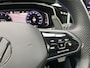 Volkswagen T-Roc R AKRA PANO SFEER CARPLAY CAMERA DIGITAAL COCKPIT LANE ASSIST ACC BLUETOOTH NAVI SPORTMODE DEALER ONDERHOUDEN