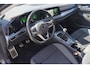 Volkswagen Golf 2.0 TDI Life Navi PDC v+a Stoel-/stuurverwarming Apple Carplay Adaptive cruise