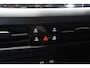 Volkswagen Golf 2.0 TDI Life Navi PDC v+a Stoel-/stuurverwarming Apple Carplay Adaptive cruise