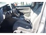 Volkswagen Golf 2.0 TDI Life Navi PDC v+a Stoel-/stuurverwarming Apple Carplay Adaptive cruise
