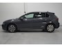 Volkswagen Golf 2.0 TDI Life Navi PDC v+a Stoel-/stuurverwarming Apple Carplay Adaptive cruise