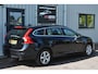 Volvo V60 1.6 T3 Summum – 2015 | Climate Control | Navigatie | Mooie uitvoering