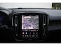 Volvo XC40 Recharge Pro Adaptieve Cruise Control met Pilot Assist | Panoramisch schuif/kanteldak | Premium audio by Harman Kardon | 360 Parkeercamera | Elek. voorstoelen met geheugen | Verwarmbare voorstoelen + stuurwiel |