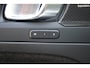 Volvo XC40 Recharge Pro Adaptieve Cruise Control met Pilot Assist | Panoramisch schuif/kanteldak | Premium audio by Harman Kardon | 360 Parkeercamera | Elek. voorstoelen met geheugen | Verwarmbare voorstoelen + stuurwiel |