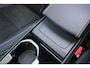 Volvo XC40 Recharge Pro Adaptieve Cruise Control met Pilot Assist | Panoramisch schuif/kanteldak | Premium audio by Harman Kardon | 360 Parkeercamera | Elek. voorstoelen met geheugen | Verwarmbare voorstoelen + stuurwiel |