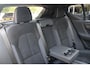Volvo XC40 Recharge Pro Adaptieve Cruise Control met Pilot Assist | Panoramisch schuif/kanteldak | Premium audio by Harman Kardon | 360 Parkeercamera | Elek. voorstoelen met geheugen | Verwarmbare voorstoelen + stuurwiel |