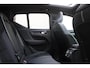 Volvo XC40 Recharge Pro Adaptieve Cruise Control met Pilot Assist | Panoramisch schuif/kanteldak | Premium audio by Harman Kardon | 360 Parkeercamera | Elek. voorstoelen met geheugen | Verwarmbare voorstoelen + stuurwiel |