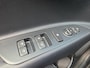 Kia Stonic 1.0 T-GDi DynamicPlusLine 120 PK | Navi | Hoge zit| Trekhaak | Apple CarPlay & Android Auto | Two-tone metallic lak | NAP