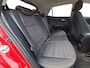 Kia Stonic 1.0 T-GDi DynamicPlusLine 120 PK | Navi | Hoge zit| Trekhaak | Apple CarPlay & Android Auto | Two-tone metallic lak | NAP