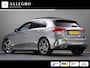Mercedes-Benz A-klasse 180 AMG Line (SFEERVERLICHTING, STOELVERWARMING, PANO, APPLE CARPLAY/ANDROID AUTO, MULTIFUNCTIONEEL STUUR)