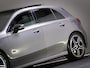 Mercedes-Benz A-klasse 180 AMG Line (SFEERVERLICHTING, STOELVERWARMING, PANO, APPLE CARPLAY/ANDROID AUTO, MULTIFUNCTIONEEL STUUR)